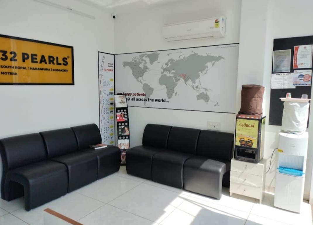 Waiting area at the South Bopal centre
